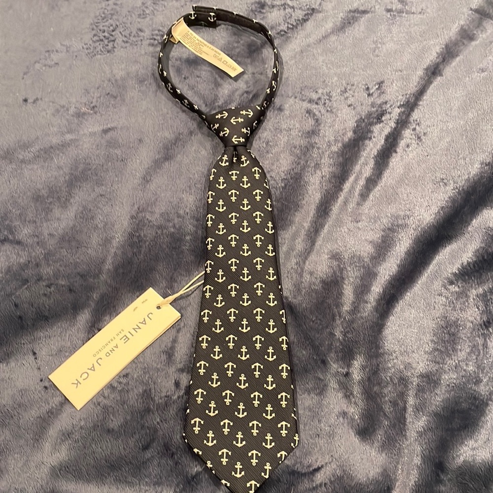 Anchor Tie